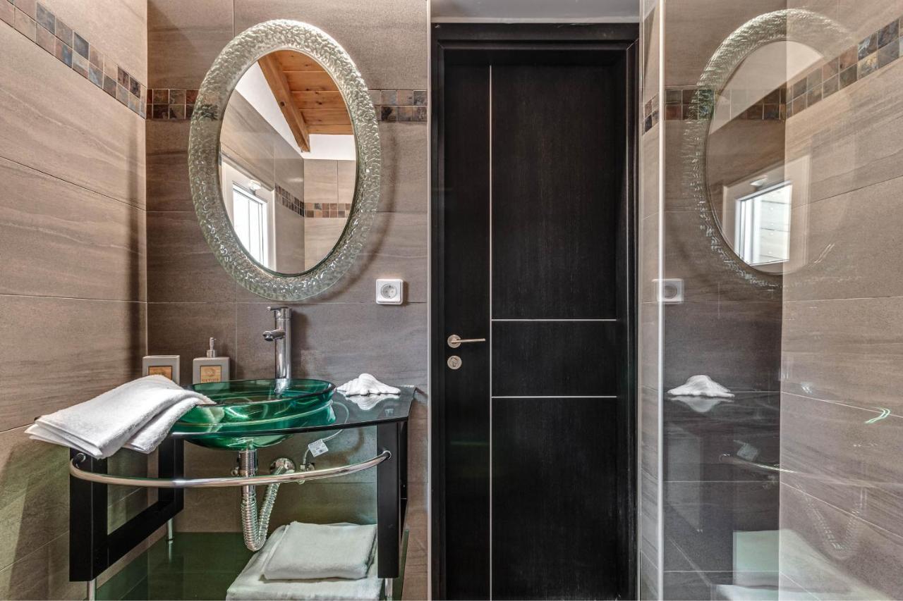 Ocean View - Luxury Villa Nefeli Kontogialos ภายนอก รูปภาพ