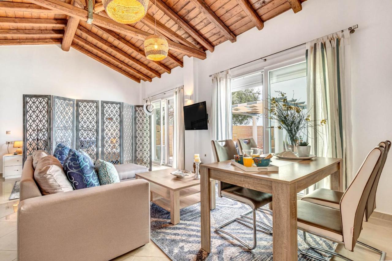 Ocean View - Luxury Villa Nefeli Kontogialos ภายนอก รูปภาพ